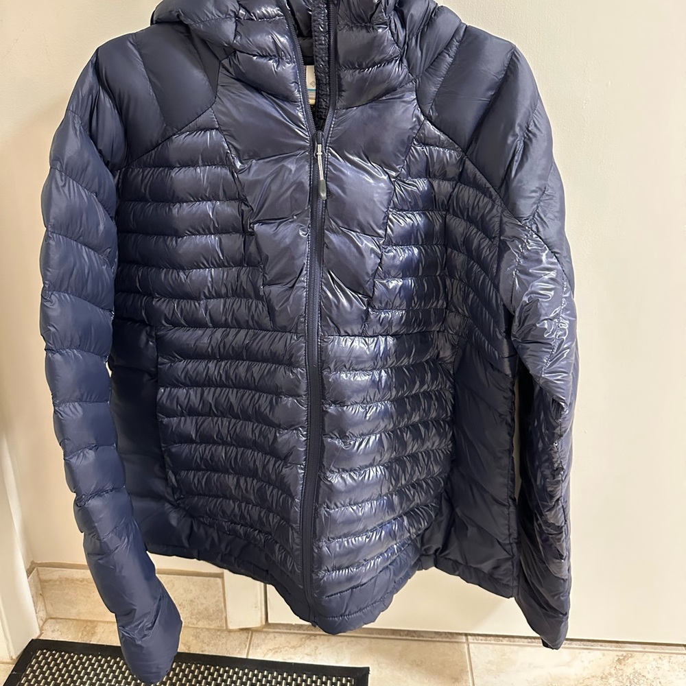 COLUMBIA Women Down Jacket